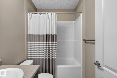 21 Currant Crescent, Fort Saskatchewan, AB - Indoor Photo Showing Bathroom