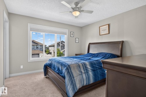 21 Currant Crescent, Fort Saskatchewan, AB - Indoor Photo Showing Bedroom