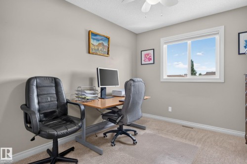 21 Currant Crescent, Fort Saskatchewan, AB - Indoor Photo Showing Office