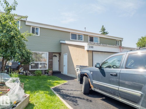 208 Grandin Village, St. Albert, AB - Outdoor