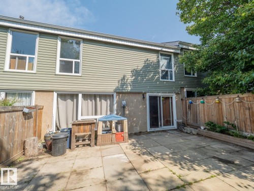 208 Grandin Village, St. Albert, AB - Outdoor