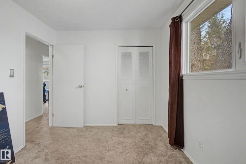 2 Fermont Street, St. Albert, AB - Indoor Photo Showing Other Room