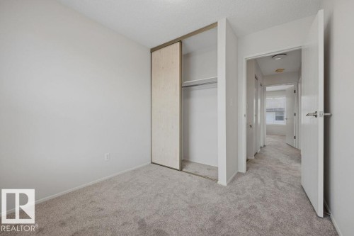 10473 24 Avenue Nw, Edmonton, AB - Indoor Photo Showing Other Room