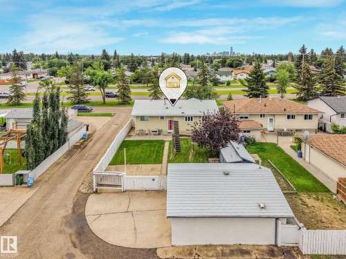 8712 137 Avenue Nw, Edmonton, AB - Outdoor With View