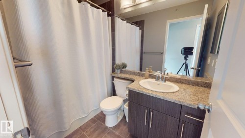 537 Fairway Court, Stony Plain, AB - Indoor Photo Showing Bathroom