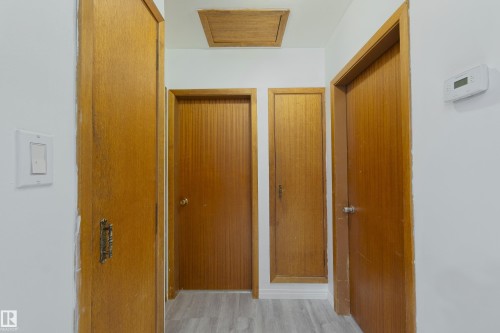 4510 55 Avenue, Barrhead, AB - Indoor Photo Showing Other Room