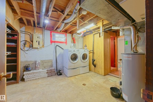 4510 55 Avenue, Barrhead, AB - Indoor