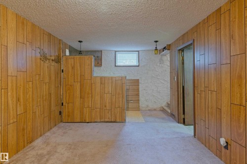 4510 55 Avenue, Barrhead, AB - Indoor Photo Showing Other Room