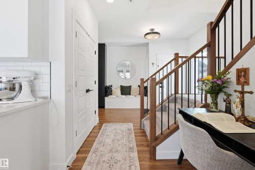 4618 170A Avenue Nw, Edmonton, AB - Indoor