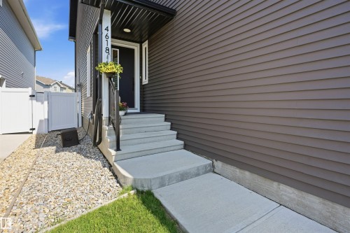 4618 170A Avenue Nw, Edmonton, AB - Outdoor With Exterior