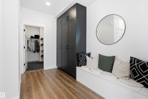 4618 170A Avenue Nw, Edmonton, AB - Indoor Photo Showing Other Room