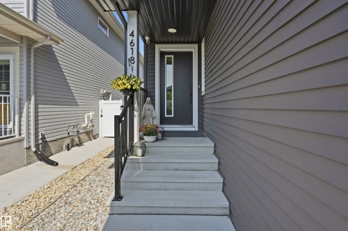 4618 170A Avenue Nw, Edmonton, AB - Outdoor With Exterior