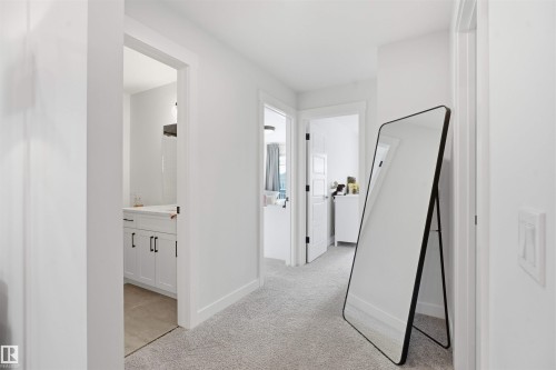 4618 170A Avenue Nw, Edmonton, AB - Indoor Photo Showing Other Room