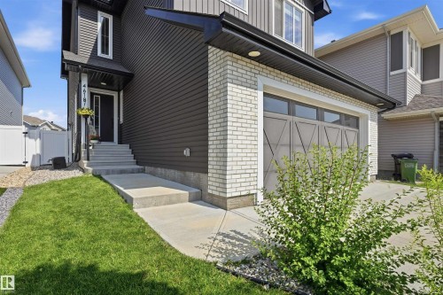 4618 170A Avenue Nw, Edmonton, AB - Outdoor