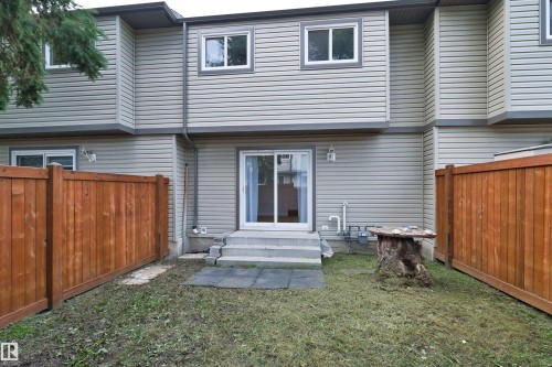 1679 Lakewood Road Nw, Edmonton, AB - Outdoor With Exterior