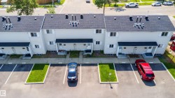 11432 139 Avenue NW  Edmonton, AB T5X 3L4