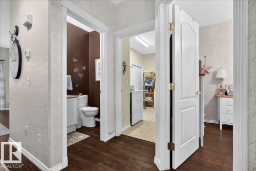 #52 1780 Glastonbury Bv Nw, Edmonton, AB - Indoor Photo Showing Other Room