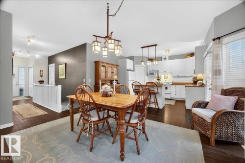 #52 1780 Glastonbury Bv Nw, Edmonton, AB - Indoor Photo Showing Dining Room
