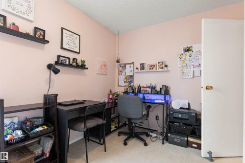 #64 3221 119 St Nw, Edmonton, AB - Indoor