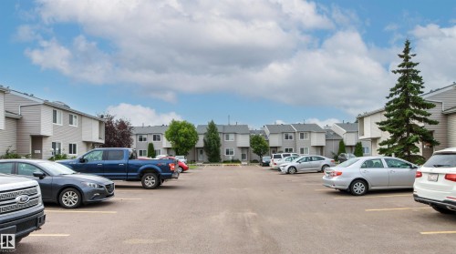 #64 3221 119 St Nw, Edmonton, AB - Outdoor