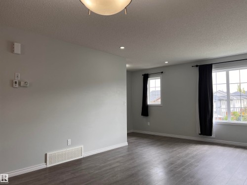 #31 20 Augustine Cr, Sherwood Park, AB - Indoor Photo Showing Other Room