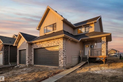 8 Darby Crescent, Spruce Grove, AB - Outdoor