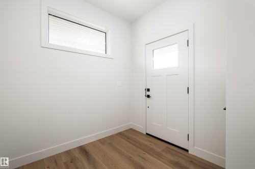 8 Darby Crescent, Spruce Grove, AB - Indoor Photo Showing Other Room