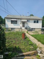 13103 63 Street NW  Edmonton, AB T5A 0W7