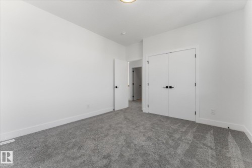 12 Cobblestone Gate, Spruce Grove, AB - Indoor Photo Showing Other Room