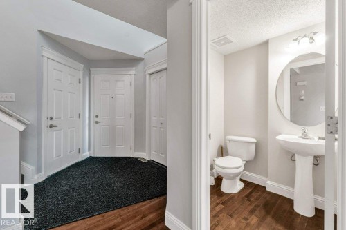 3545 11 Street Nw, Edmonton, AB - Indoor Photo Showing Bathroom