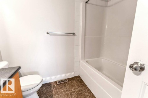 3545 11 Street Nw, Edmonton, AB - Indoor Photo Showing Bathroom