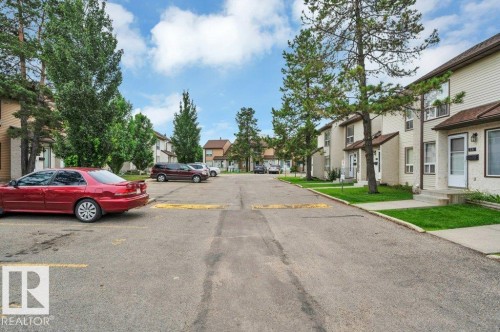 #22 1651 46 St Nw, Edmonton, AB - Outdoor