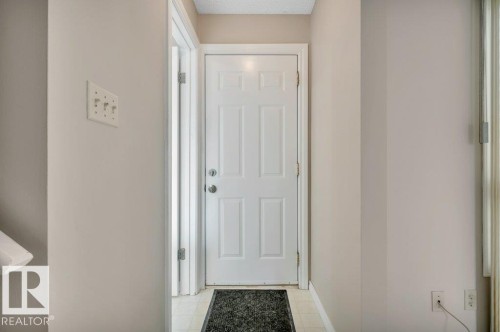 #22 1651 46 St Nw, Edmonton, AB - Indoor Photo Showing Other Room