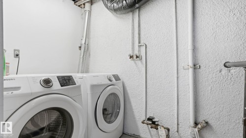 7 Beechmont Avenue, Spruce Grove, AB - Indoor Photo Showing Laundry Room