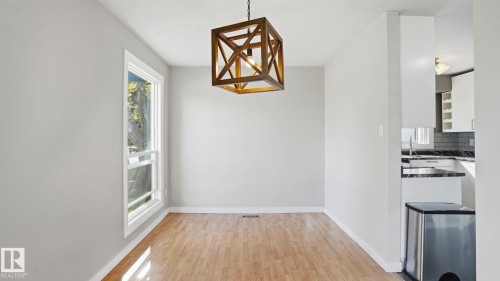 7 Beechmont Avenue, Spruce Grove, AB - Indoor Photo Showing Other Room