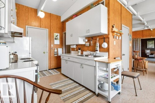#506 54411 Rge Road 40, Rural Lac Ste. Anne County, AB - Indoor Photo Showing Kitchen With Double Sink