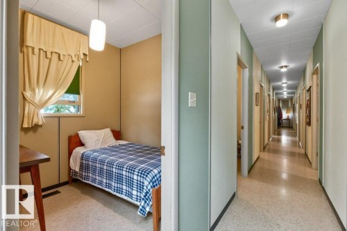 #506 54411 Rge Road 40, Rural Lac Ste. Anne County, AB - Indoor Photo Showing Other Room