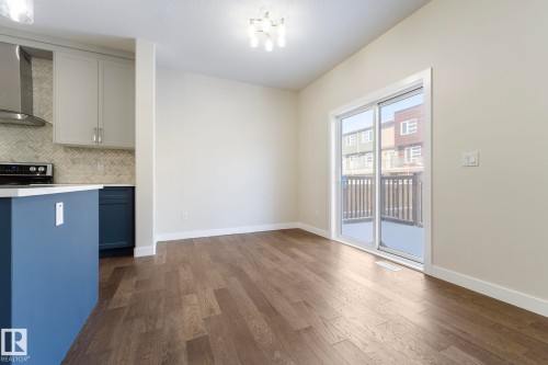 5736 176 Avenue Nw, Edmonton, AB - Indoor