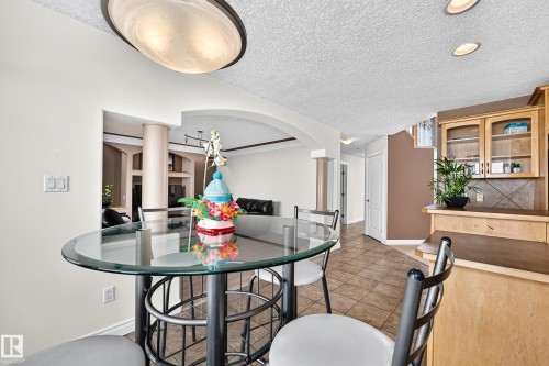 16619 72 Street Nw, Edmonton, AB - Indoor Photo Showing Dining Room