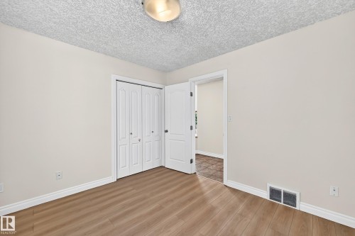 16619 72 Street Nw, Edmonton, AB - Indoor Photo Showing Other Room