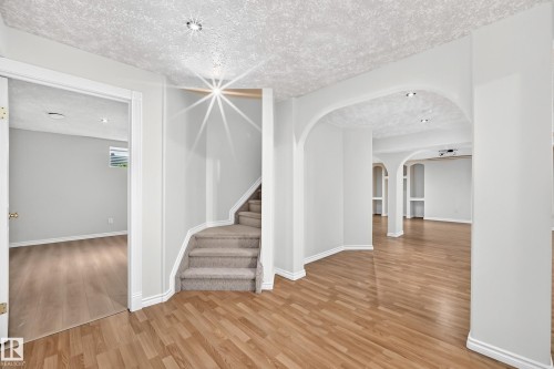 16619 72 Street Nw, Edmonton, AB - Indoor Photo Showing Other Room