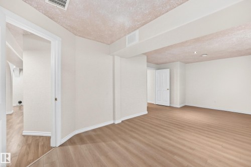 16619 72 Street Nw, Edmonton, AB - Indoor Photo Showing Other Room