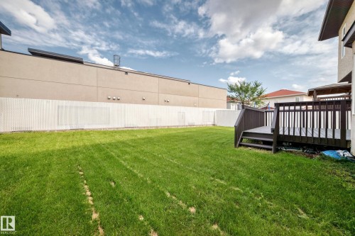 16619 72 Street Nw, Edmonton, AB - Outdoor