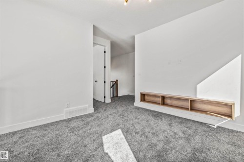 21 Sorel Avenue, Beaumont, AB - Indoor Photo Showing Other Room