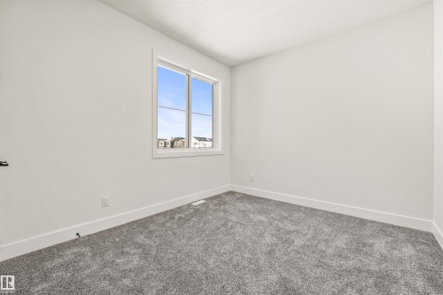 21 Sorel Avenue, Beaumont, AB - Indoor Photo Showing Other Room