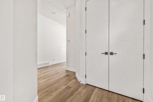 21 Sorel Avenue, Beaumont, AB - Indoor Photo Showing Other Room