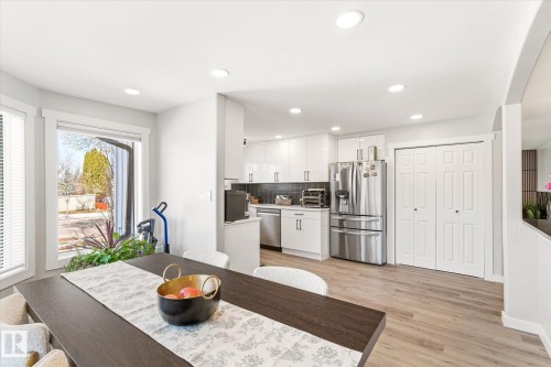 67 Arlington Drive, St. Albert, AB 