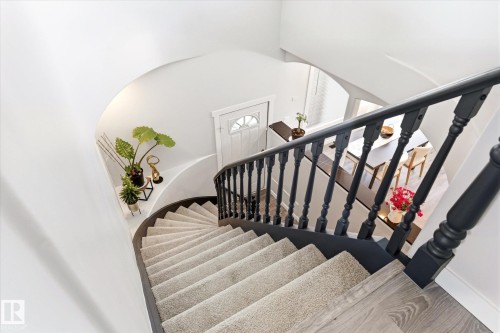 67 Arlington Drive, St. Albert, AB 