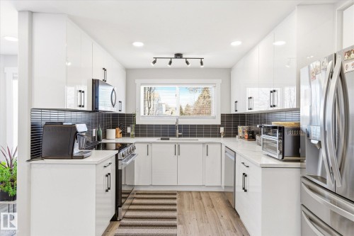 67 Arlington Drive, St. Albert, AB 