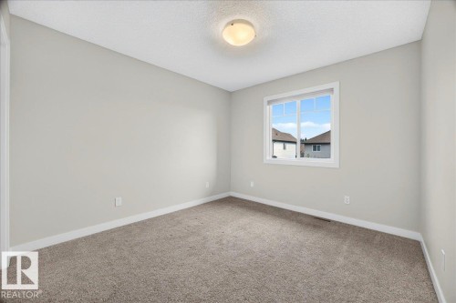 100 Meadowland Crescent, Spruce Grove, AB - Indoor Photo Showing Other Room
